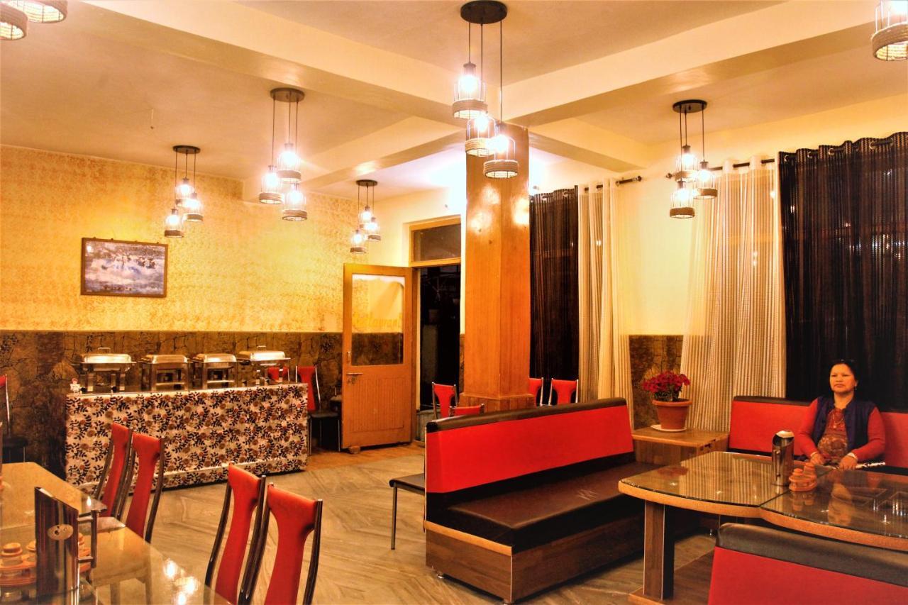 Hotel Chetna Manāli Εξωτερικό φωτογραφία