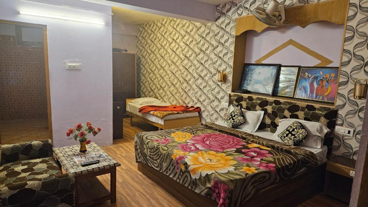 Hotel Chetna Manāli Εξωτερικό φωτογραφία
