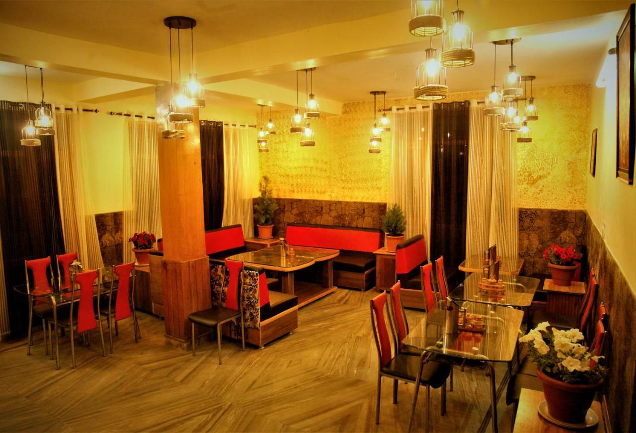 Hotel Chetna Manāli Εξωτερικό φωτογραφία
