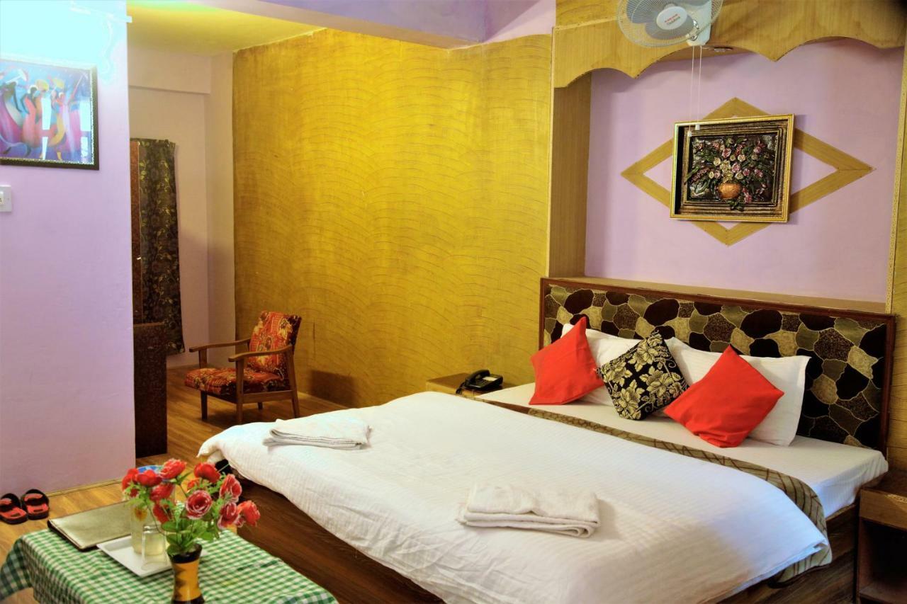 Hotel Chetna Manāli Εξωτερικό φωτογραφία